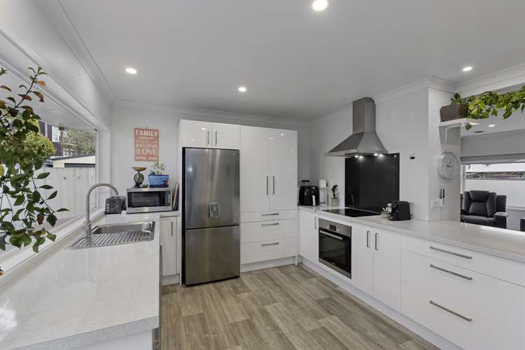 1020 Fergusson Drive Clouston Park_9