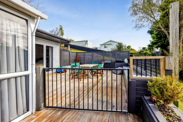 1 Nikorima Street Urenui_10