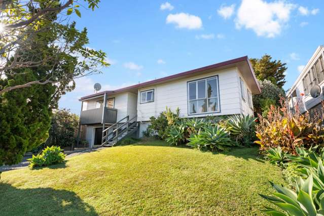 7A The Crescent Tindalls Beach_4