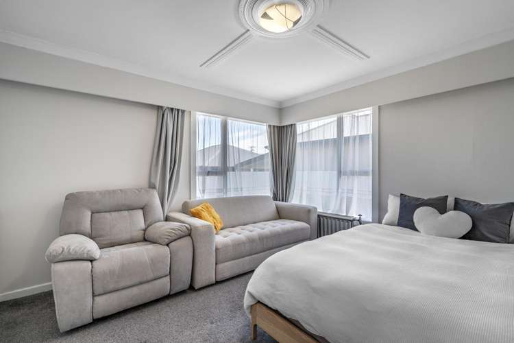 400 North Road Waikiwi_9