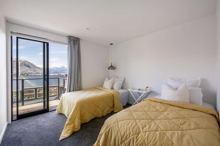 251 Aubrey Road Wanaka_19