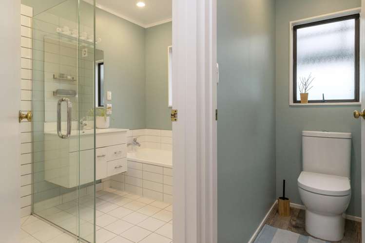 51 Kahurangi Drive Rangatira Park_14