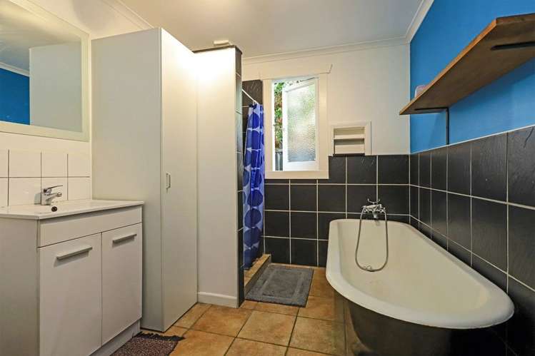 703 Grays Road Mahora_7