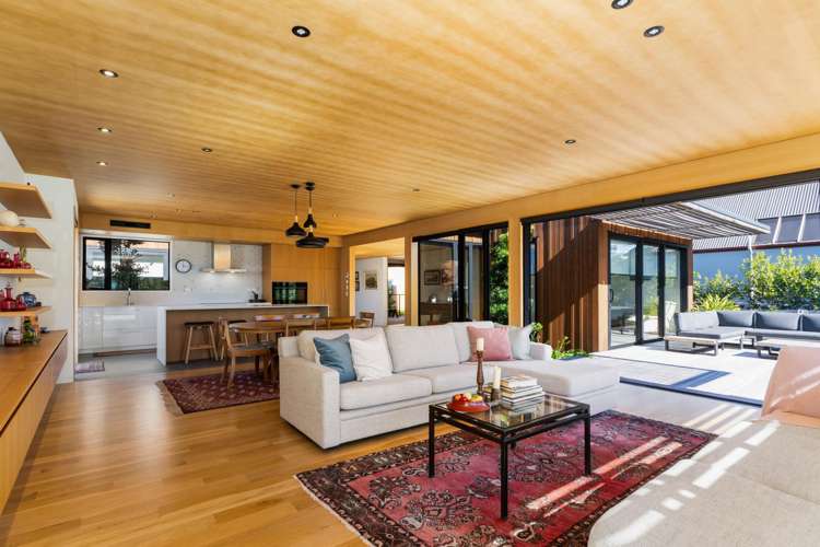 35 Poynder Avenue Merivale_7