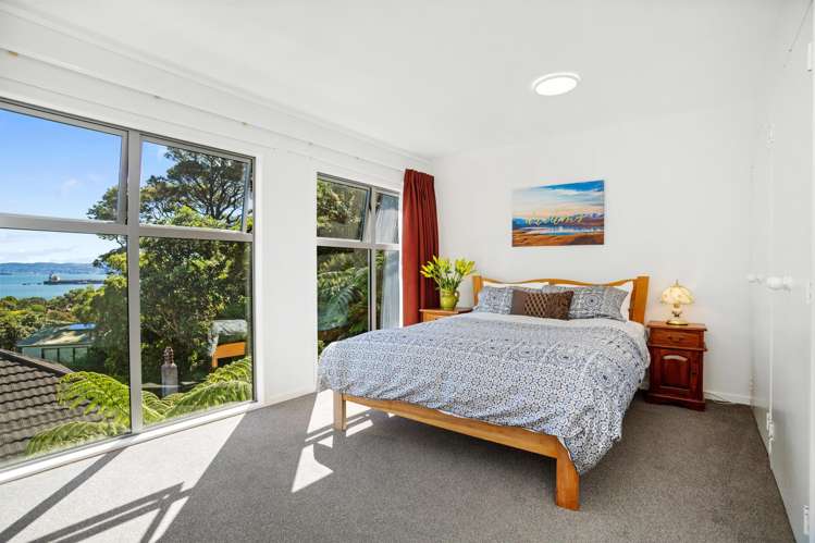 3A Whiorau Grove Lowry Bay_25