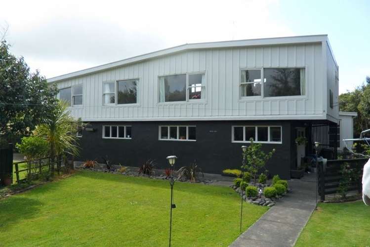 4 Terrace Street Marton_17