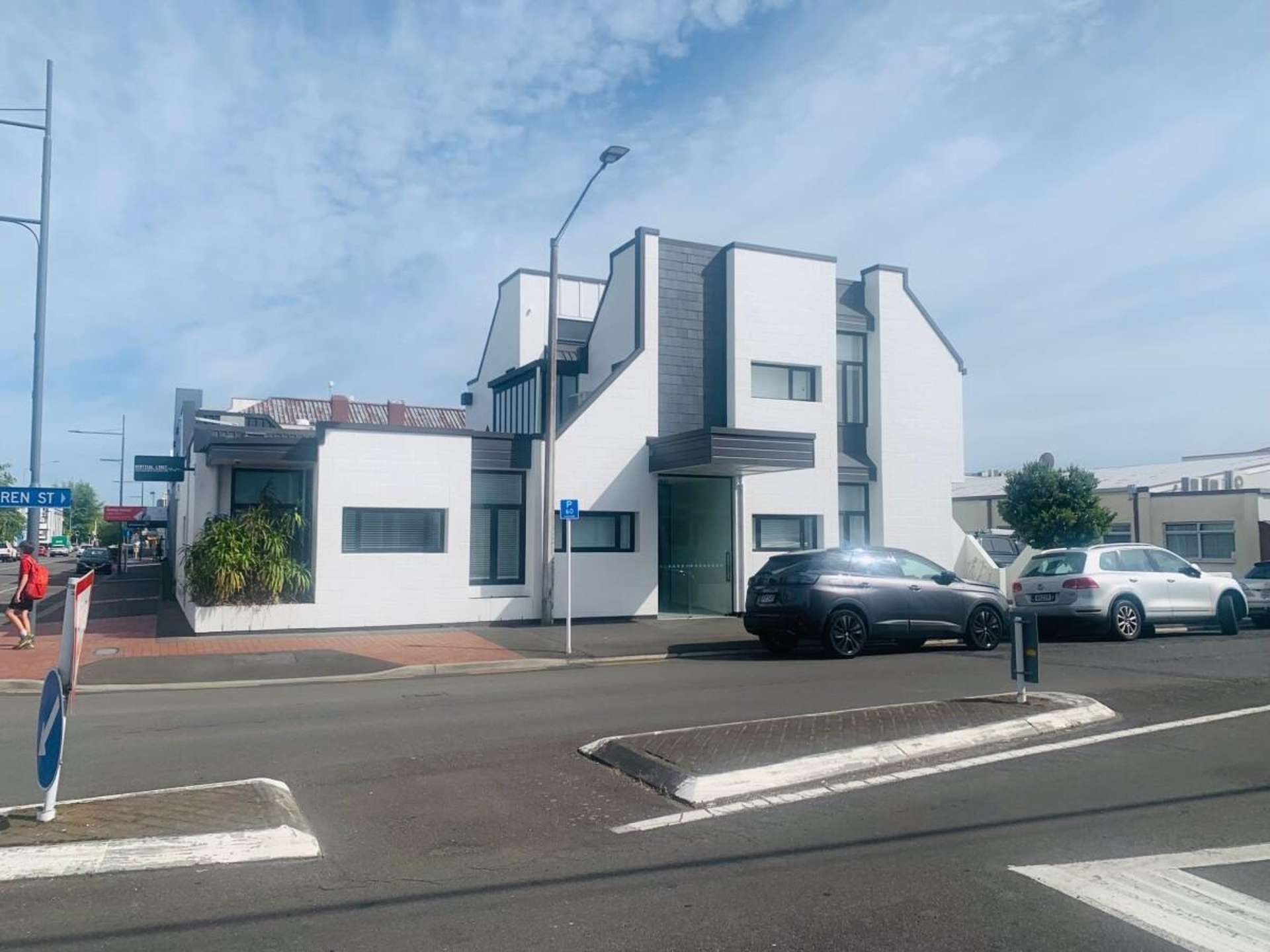 200 Warren Street North Hastings Central_0