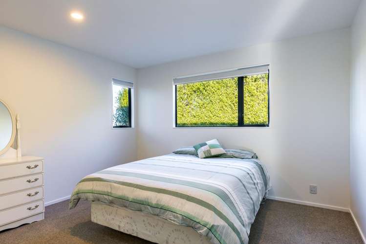 17 Pine Hill Rise Fairhall_24