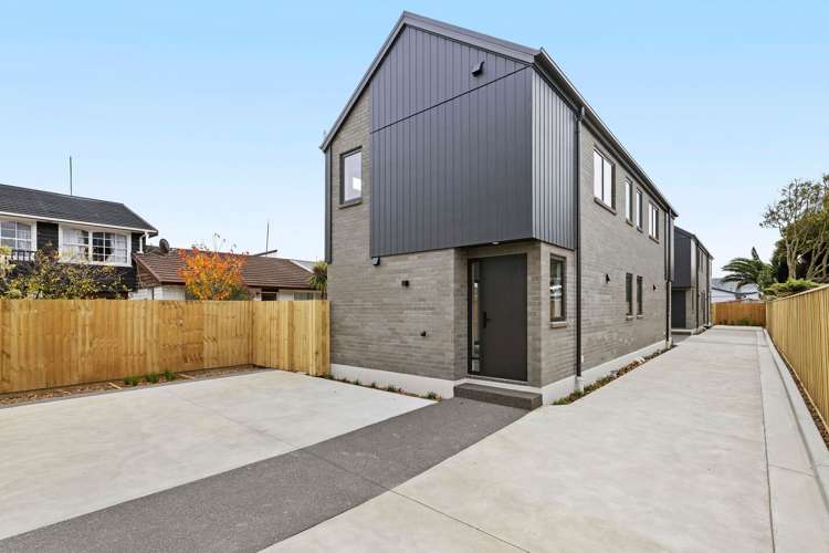 1-4/437 Worcester Street Linwood_20