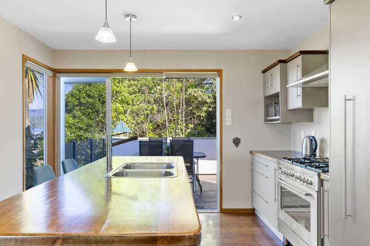 7 Pihanga Road Kuratau_12