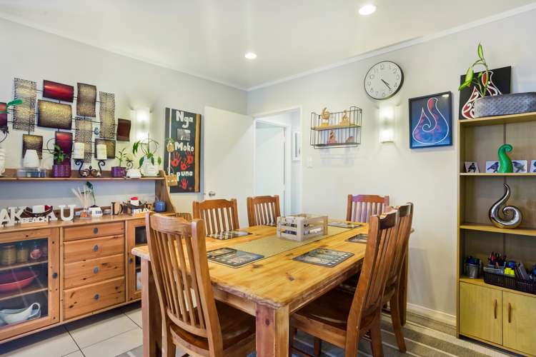 5 Frobisher Way Clendon Park_25