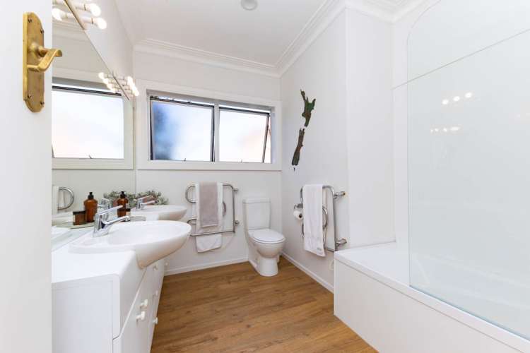 2a Lantana Road New Lynn_15