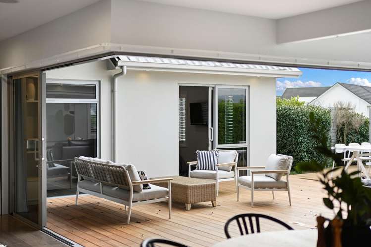 77 Baxter Michael Crescent Cambridge_23