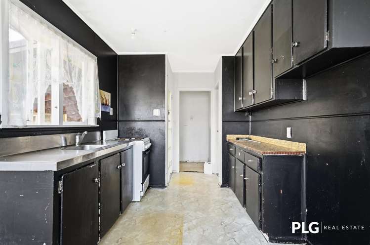 156 Hall Avenue Favona_2