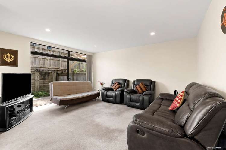 51 Norwood Drive Flat Bush_5