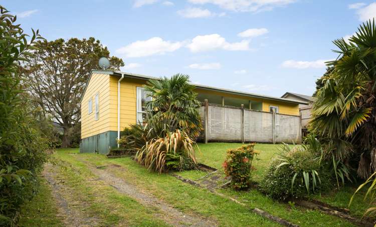 15 George Street Waihi_2