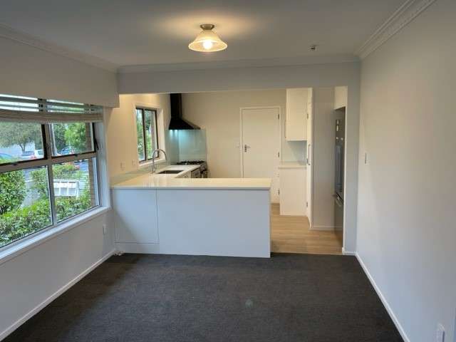 1/39 Eversleigh Road Belmont_3