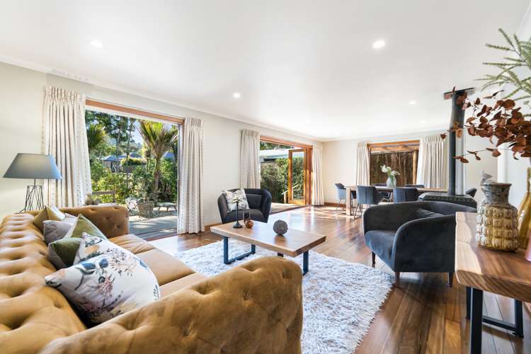 27 Hollywood Avenue Titirangi_6