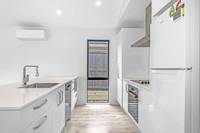 15 Jean Batten Lane Rolleston_4