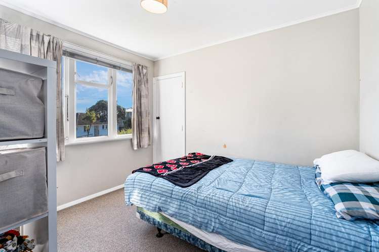 101 Hereford Street Cannons Creek_12