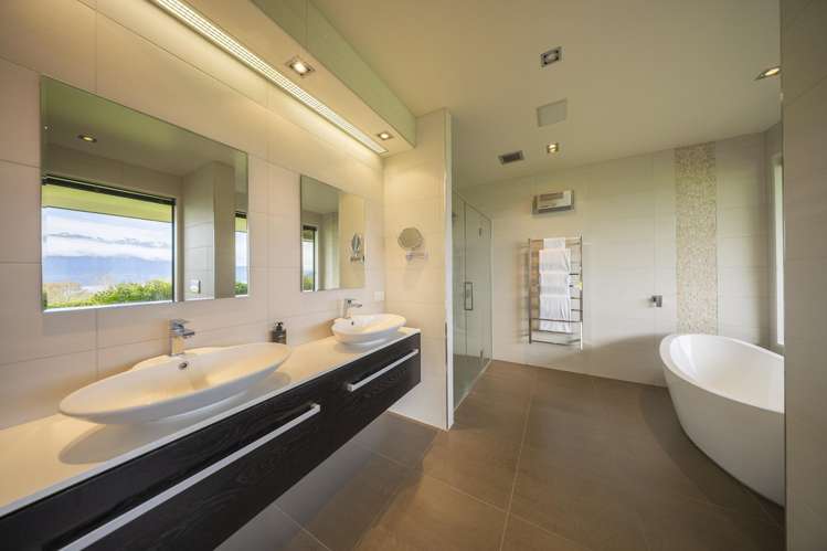 34 Kiwi Burn Place Te Anau_16
