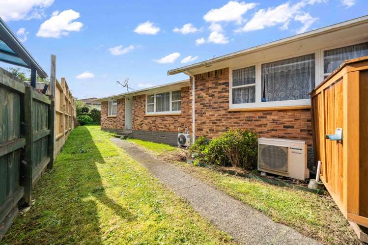 2/6 Snell Avenue Papakura_15