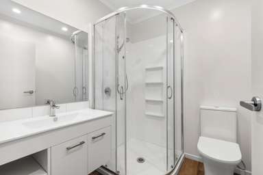 3 and 4/23 Wymer Terrace_4