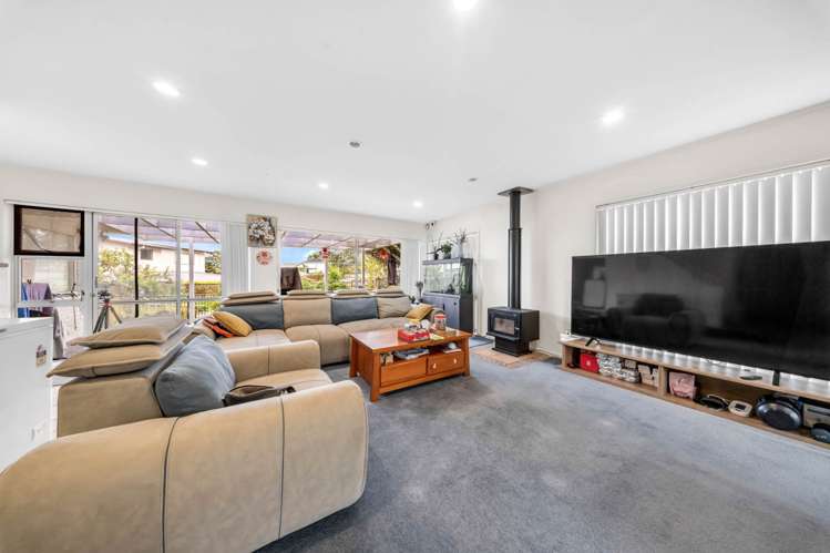 9 Priestley Drive Bucklands Beach_15