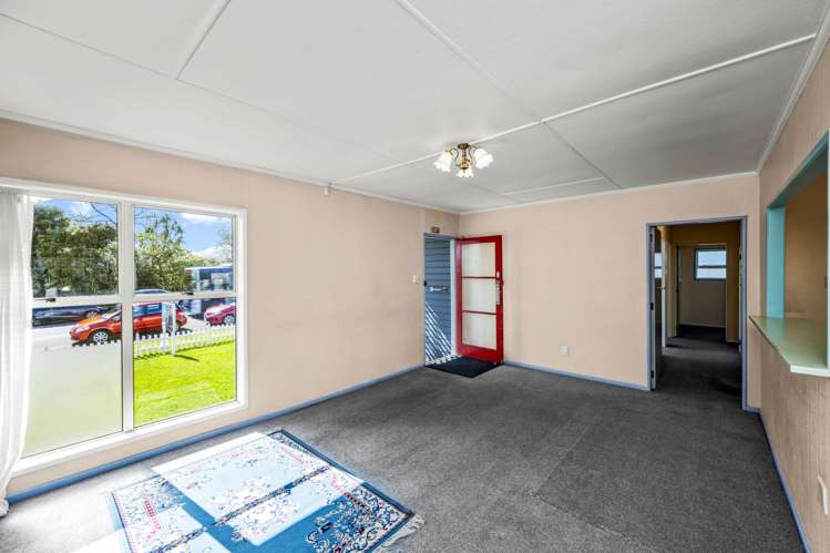 Unit 1/330 Rangatira Road Beach Haven_10