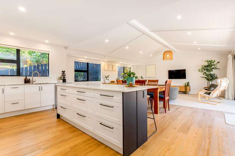 86 Field Street Silverstream_6