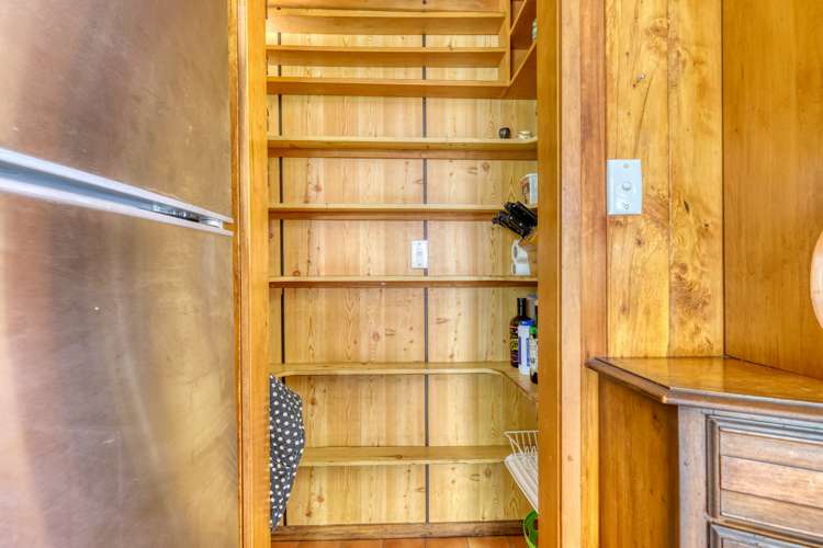 573 Takahue Road Takahue_23