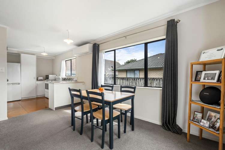 3/34 Wairau Avenue Avondale_4