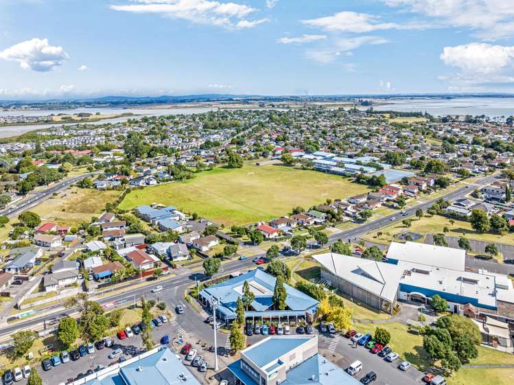 17 Palmers Road Clendon Park_19