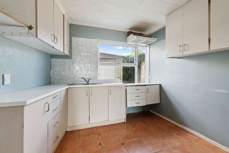 13 Chatsworth Crescent Pakuranga Heights_14