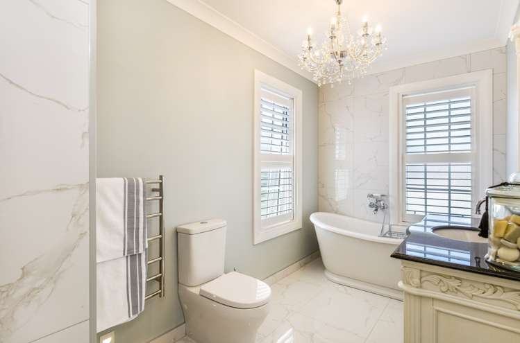 35 Coprosma Crescent Waipahihi_23