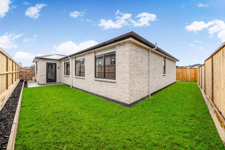 20 Rongoa Maori Way Pukekohe_13