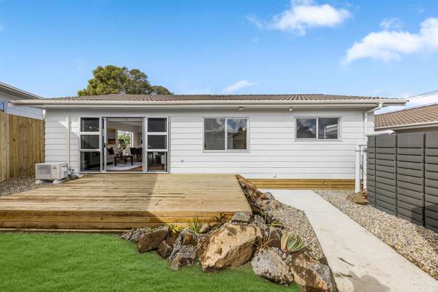 Tucked Away & Stylish - MUST BE SOLD