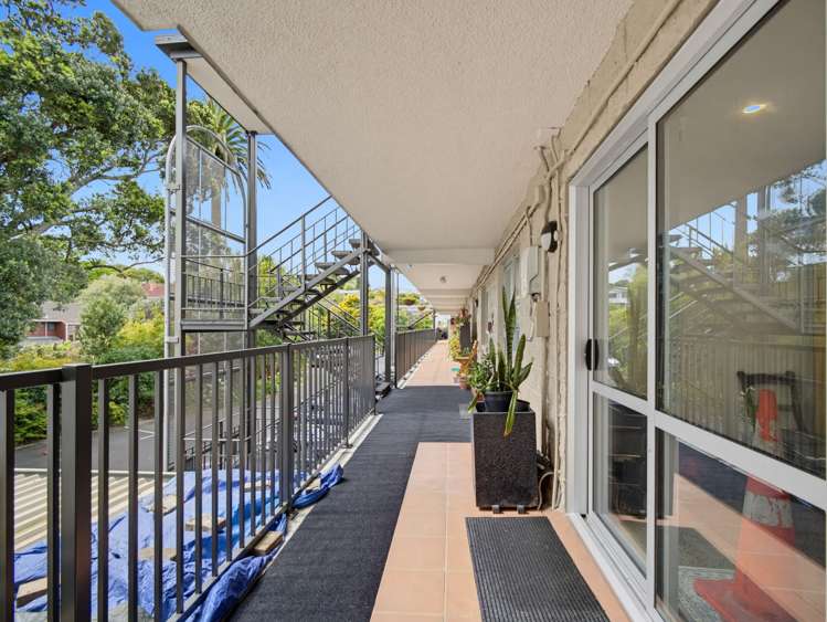 7/43 Woodward Road Mount Albert_11