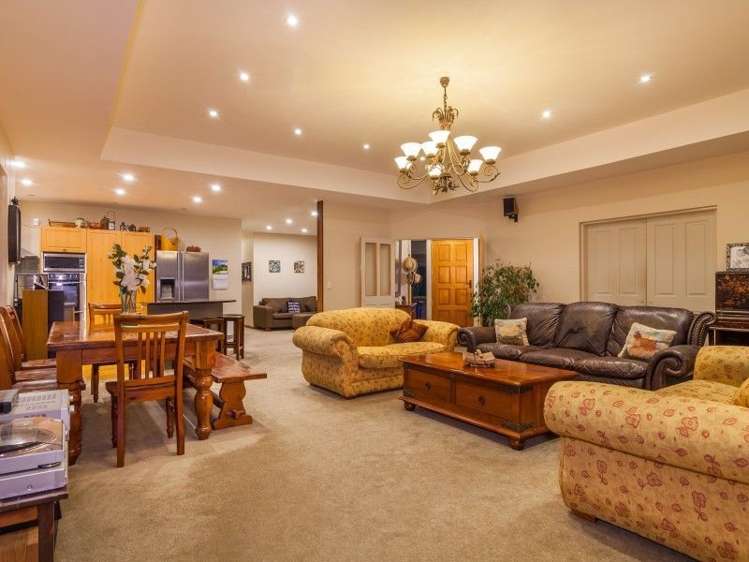 77c Johnsons Road Whitemans Valley_29