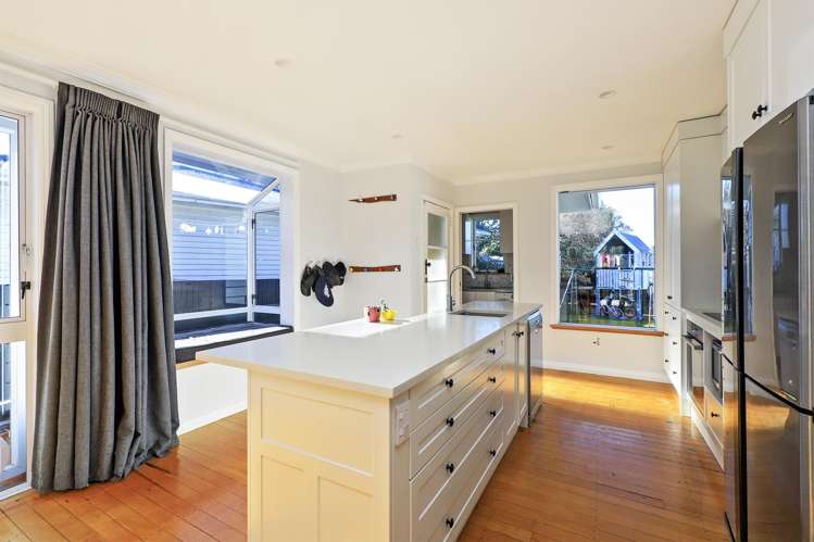 33 Neeve Road Taradale_3