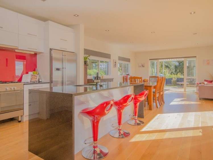 1/149j Glengarry Road Glen Eden_3