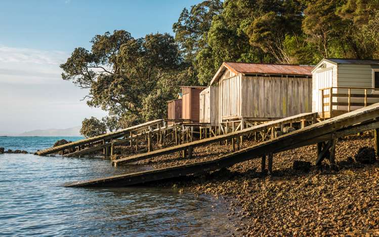 8 Pohutukawa Avenue Omiha_9