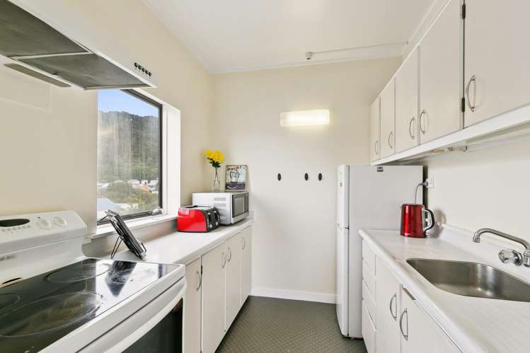 69/70 Hobson Street Thorndon_11