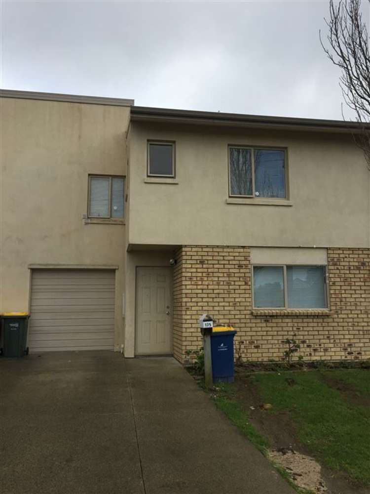 135 Metcalfe Road Ranui_0