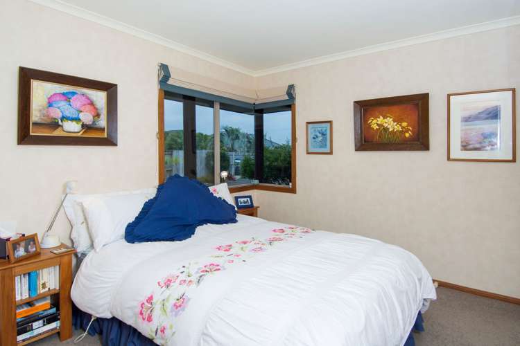 21 Lamia Grove Papamoa_15