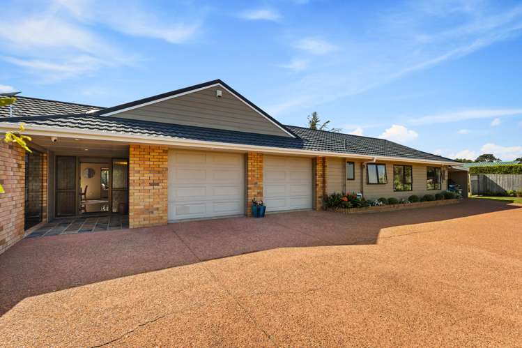 175 Oaia Road Muriwai Beach_10