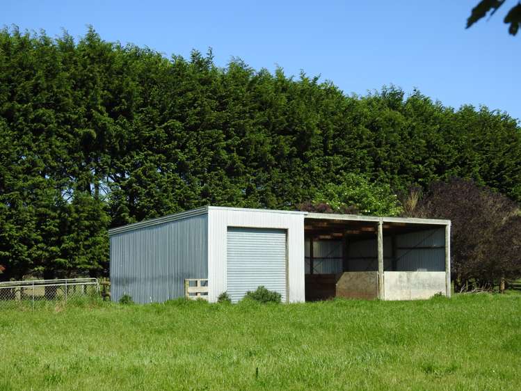 692 Papatotara Road Tuatapere_9