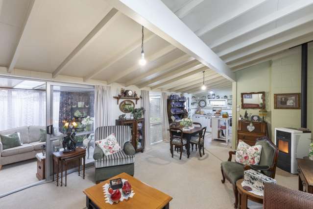 Vendor Committed to Sell!