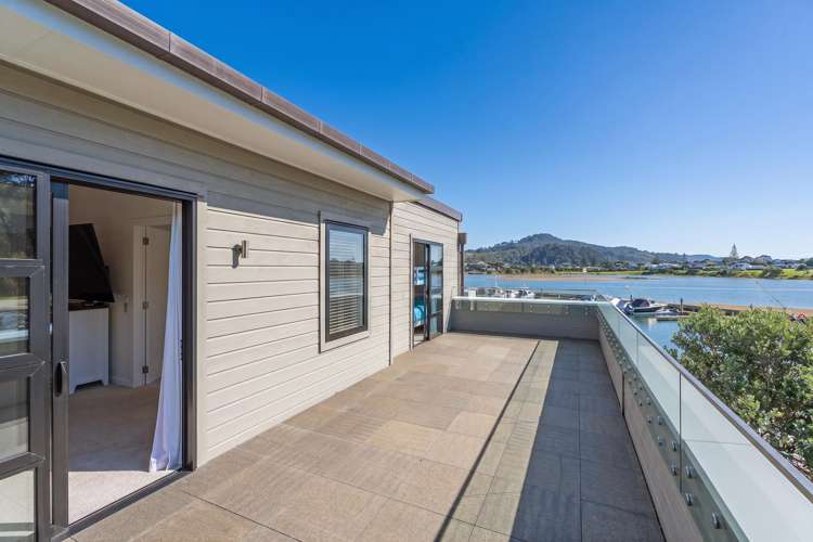 16/6 The Marina Tairua_38