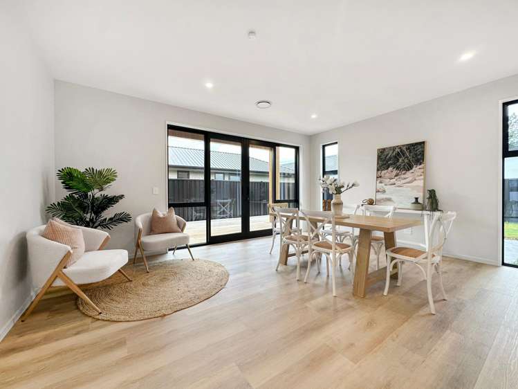 16 Elsie Lange Way Casebrook_7